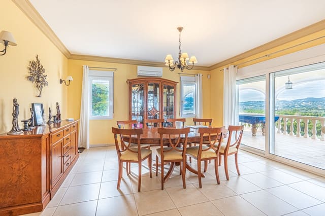 5 soveværelse Villa til salg i Partida Tosal - Zona del Castellans, Javea / Xàbia - € 835.000 (Ref: 9484889)