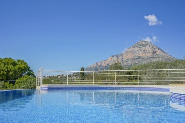 5 soveværelse Villa til salg i Partida Tosal - Zona del Castellans, Javea / Xàbia - € 835.000 (Ref: 9484889)