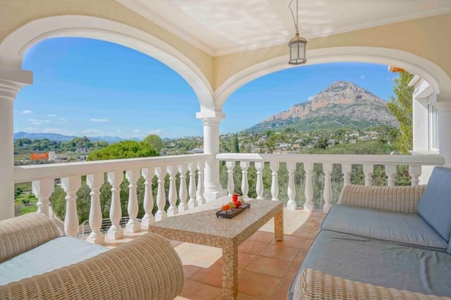 5 soveværelse Villa til salg i Partida Tosal - Zona del Castellans, Javea / Xàbia - € 835.000 (Ref: 9484889)