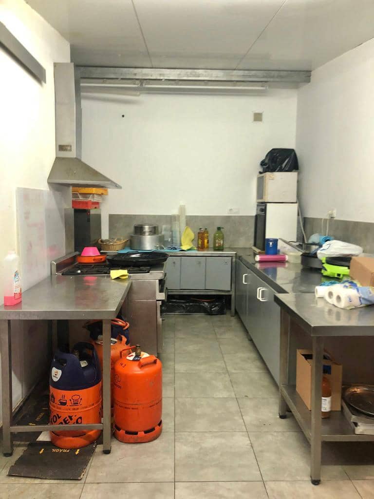 Business for sale in Denia - € 290,000 (Ref: 9484890)