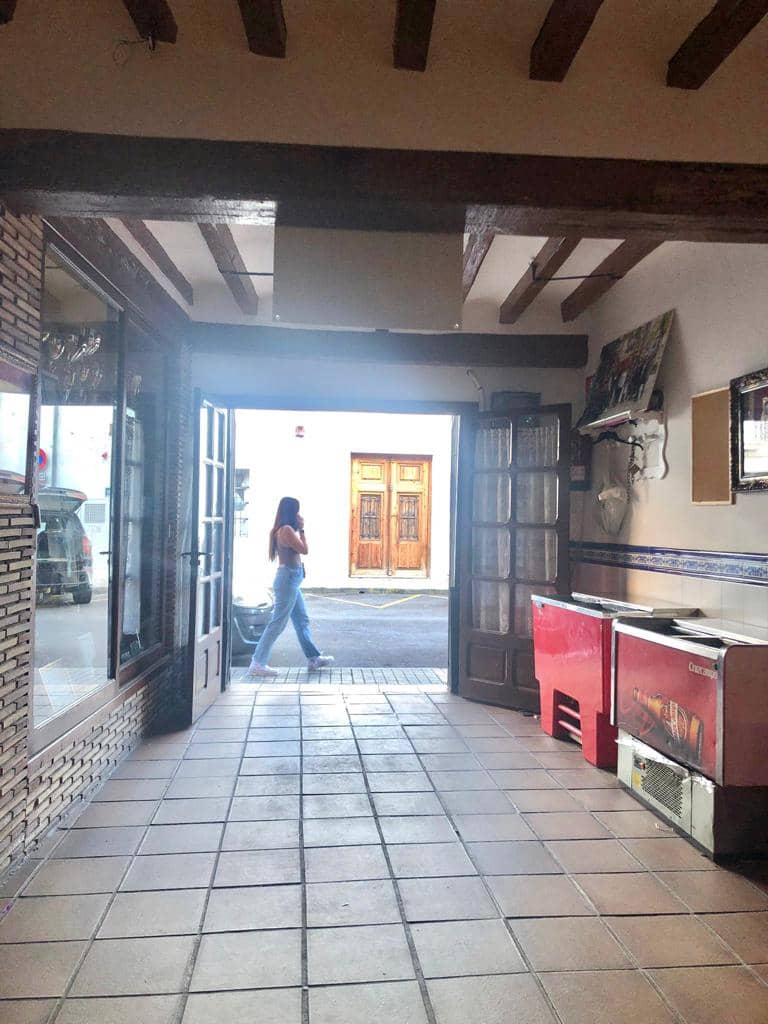 Business for sale in Denia - € 290,000 (Ref: 9484890)