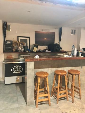 Business for sale in Centro Urbano, Dénia - € 290,000 (Ref: 9484890)