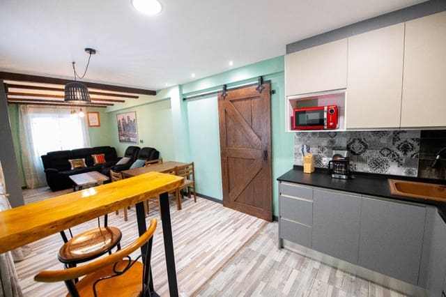 2 makuuhuone Asunto myytävänä paikassa Centro Urbano, Gijón - 160 000 € (Ref: 9484893)