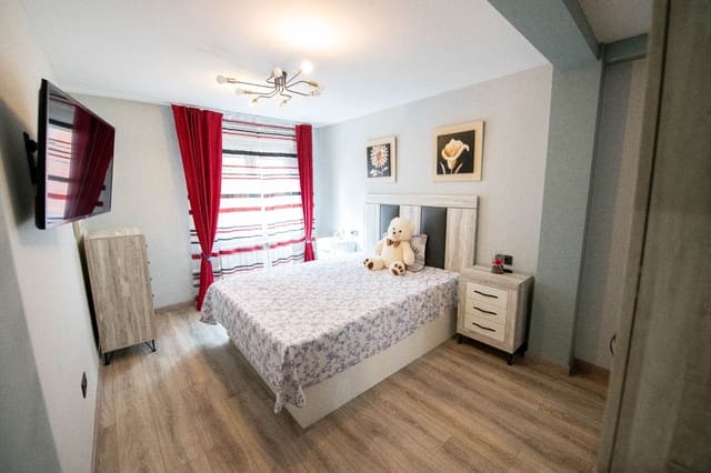 2 makuuhuone Asunto myytävänä paikassa Centro Urbano, Gijón - 160 000 € (Ref: 9484893)