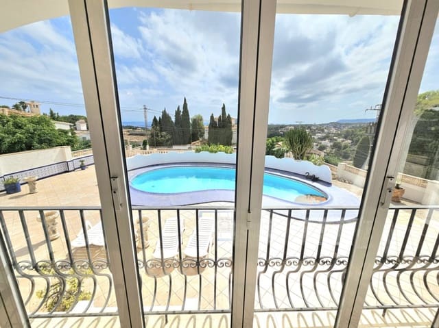 4 soveværelse Villa til salg i Benissa med garage - € 659.900 (Ref: 9484894)