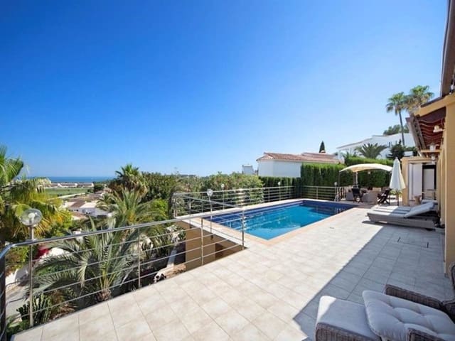 7 bedroom Villa for sale in Benimeit - Tabaira, Teulada-Moraira with garage - € 999,000 (Ref: 9484895)