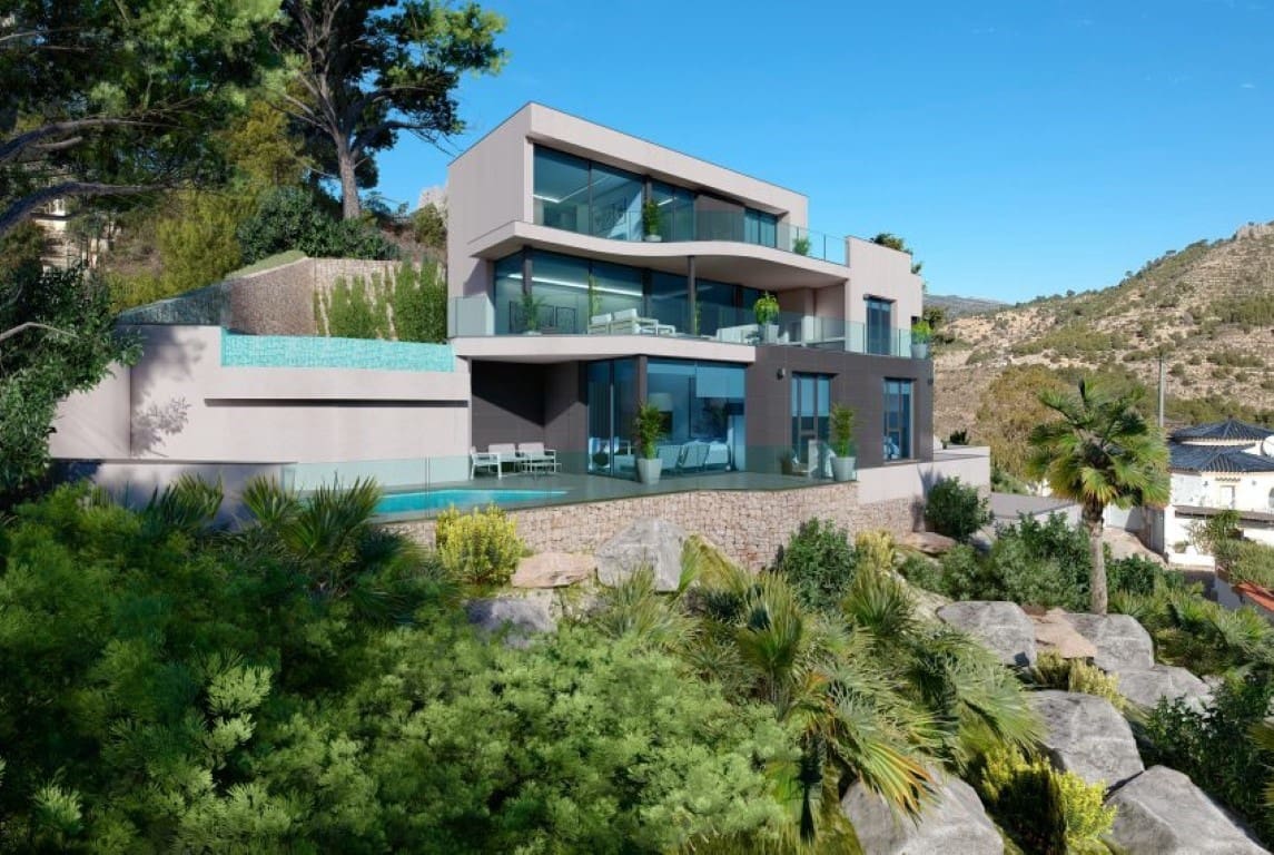 6 bedroom Villa for sale in Calpe / Calp with garage - € 1,950,000 (Ref: 9484904)