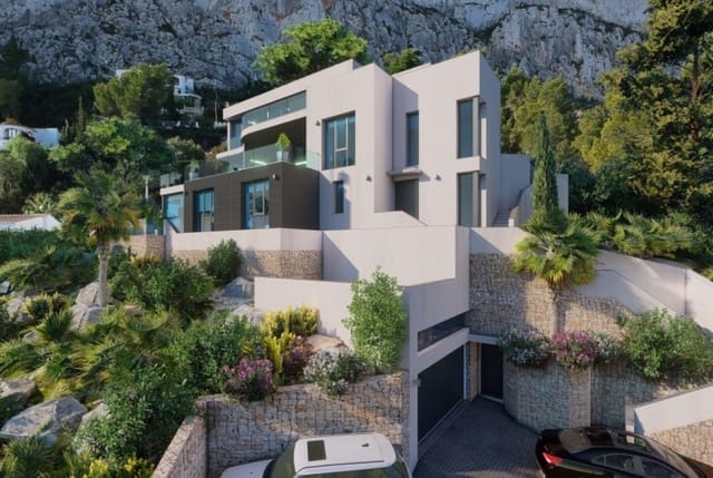 6 bedroom Villa for sale in Maryvilla, Calpe / Calp with garage - € 1,950,000 (Ref: 9484904)
