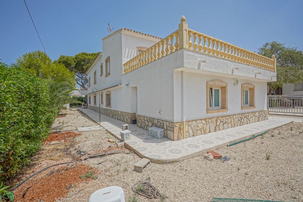 6 sovrum Villa till salu i Javea / Xabia med garage - 996 000 € (Ref: 9484911)