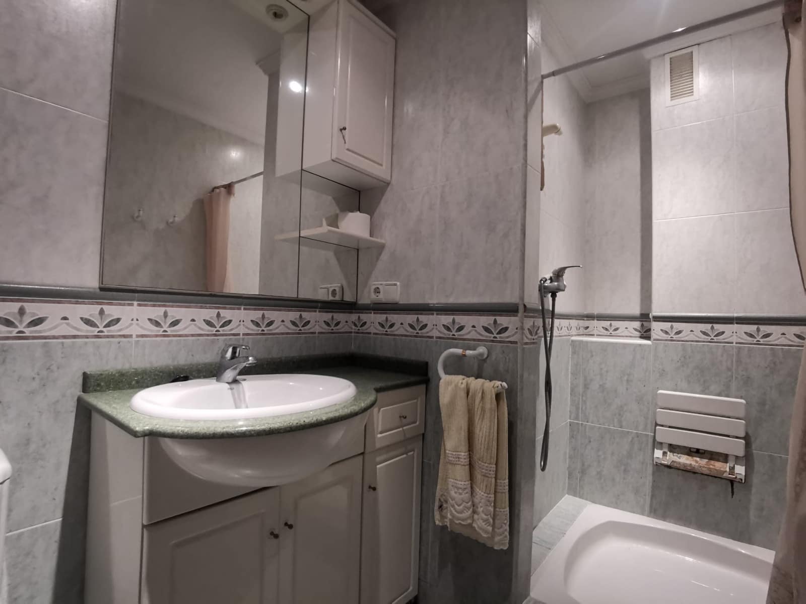 Casa de 4 habitaciones en Teulada en venta - 242.000 € (Ref: 9484913)