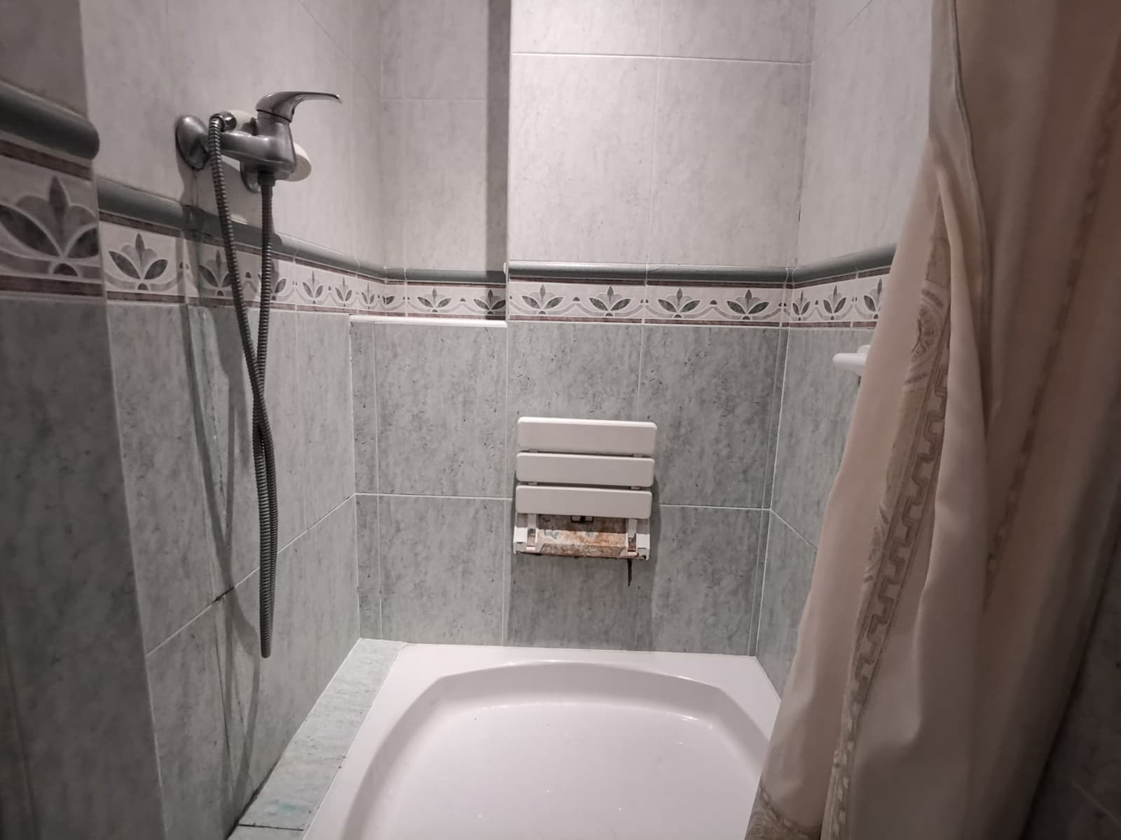 Casa de 4 habitaciones en Teulada en venta - 242.000 € (Ref: 9484913)