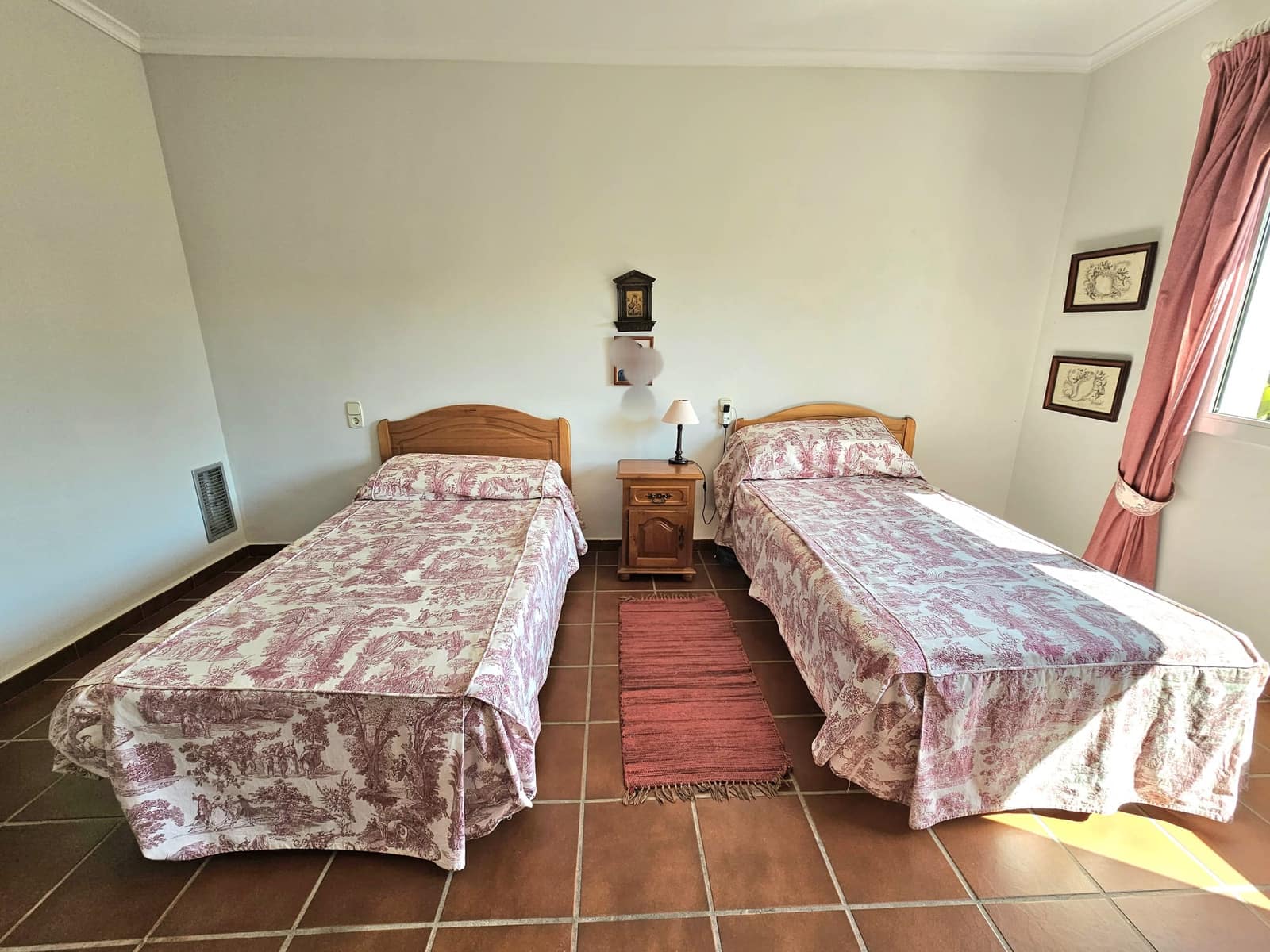 Pareado de 5 habitaciones en Javea / Xàbia en alquiler - 1.400 € (Ref: 9484915)