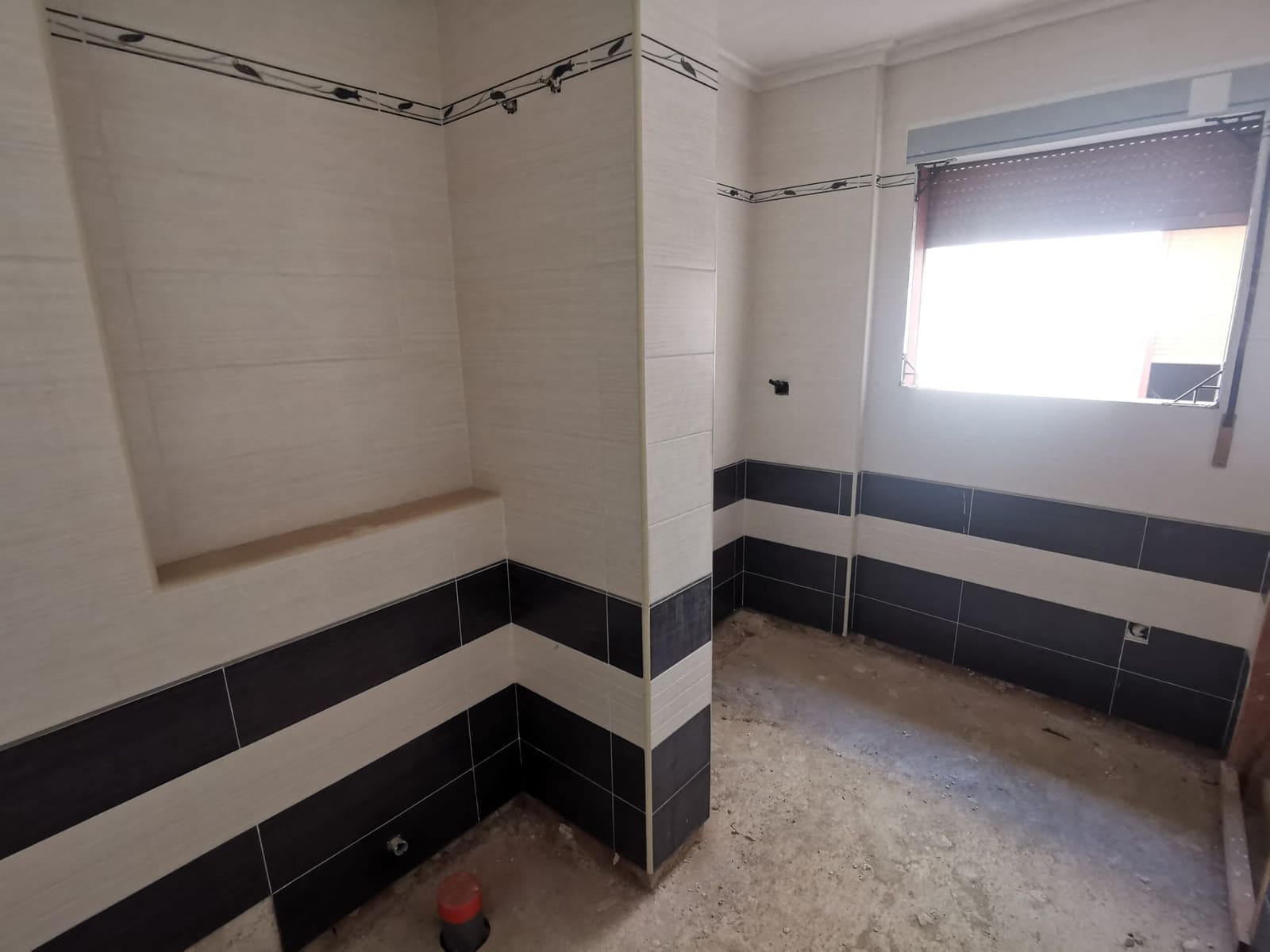 8 makuuhuone Omakotitalo myytävänä paikassa Gata de Gorgos - 435 000 € (Ref: 9484917)