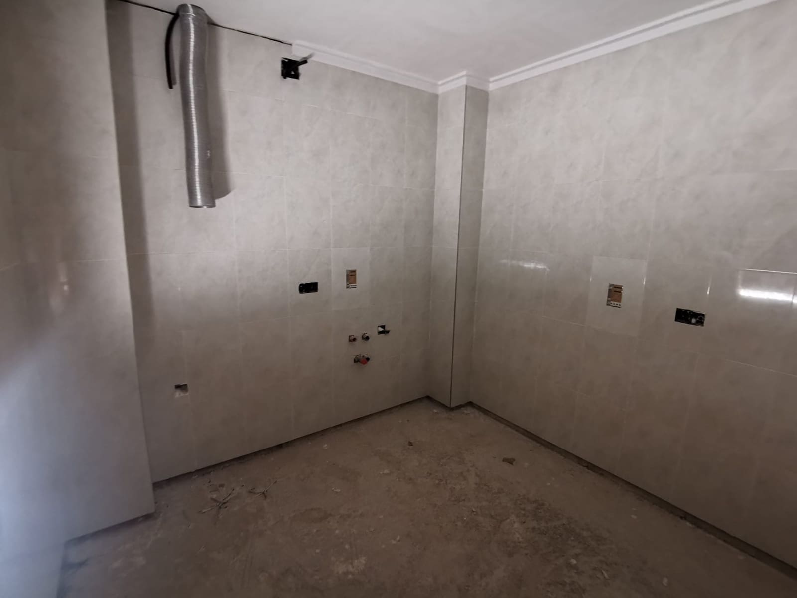 8 makuuhuone Omakotitalo myytävänä paikassa Gata de Gorgos - 435 000 € (Ref: 9484917)