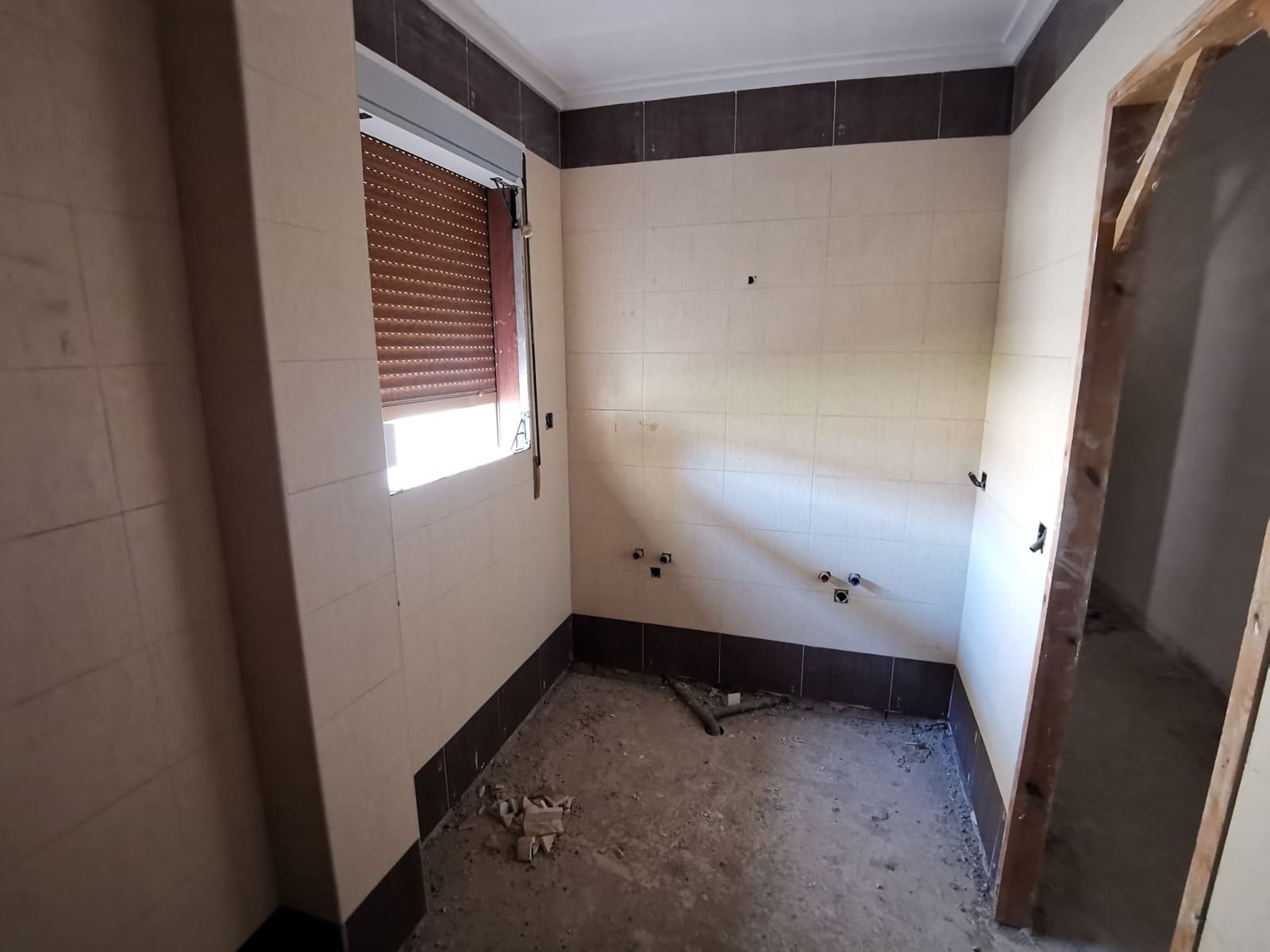 8 makuuhuone Omakotitalo myytävänä paikassa Gata de Gorgos - 435 000 € (Ref: 9484917)