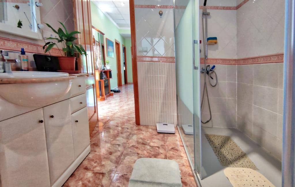 5 bedroom Townhouse for sale in Pego - € 220,000 (Ref: 9484920)