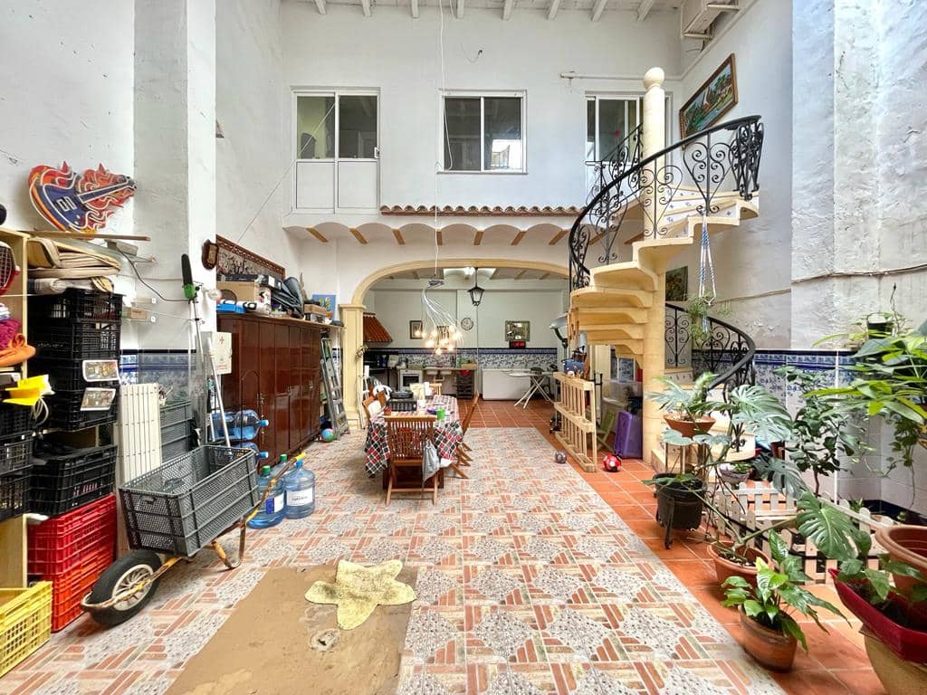 5 bedroom Townhouse for sale in Pego - € 220,000 (Ref: 9484920)