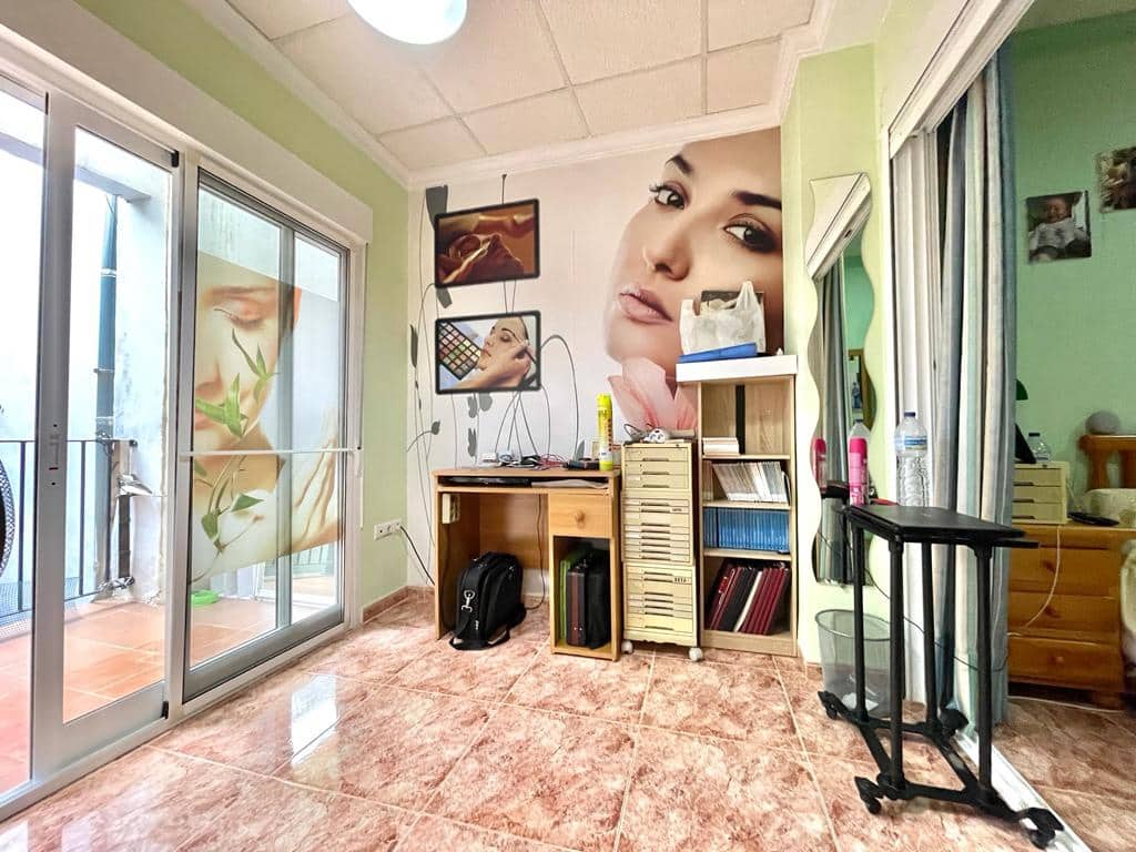 5 bedroom Townhouse for sale in Pego - € 220,000 (Ref: 9484920)