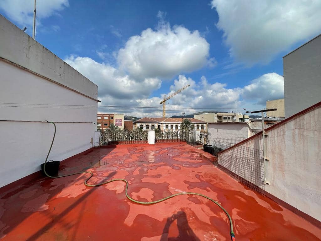 5 bedroom Townhouse for sale in Pego - € 220,000 (Ref: 9484920)