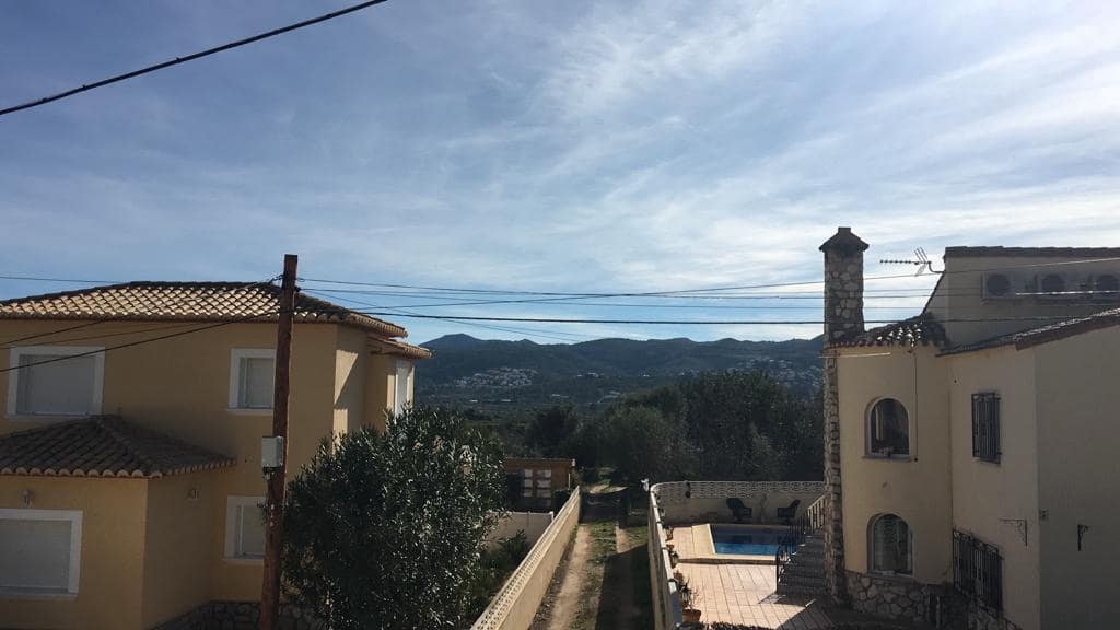 3 chambre Villa/Maison à vendre à Tormos avec garage - 200 000 € (Ref: 9484921)