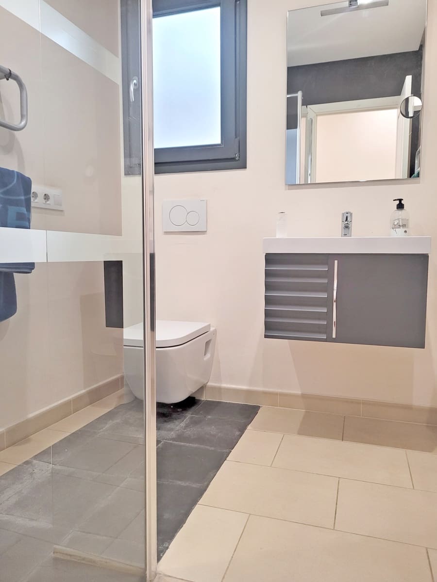 4 makuuhuone Omakotitalo myytävänä paikassa Javea / Xabia mukana 
autotalli - 495 000 € (Ref: 9484926)