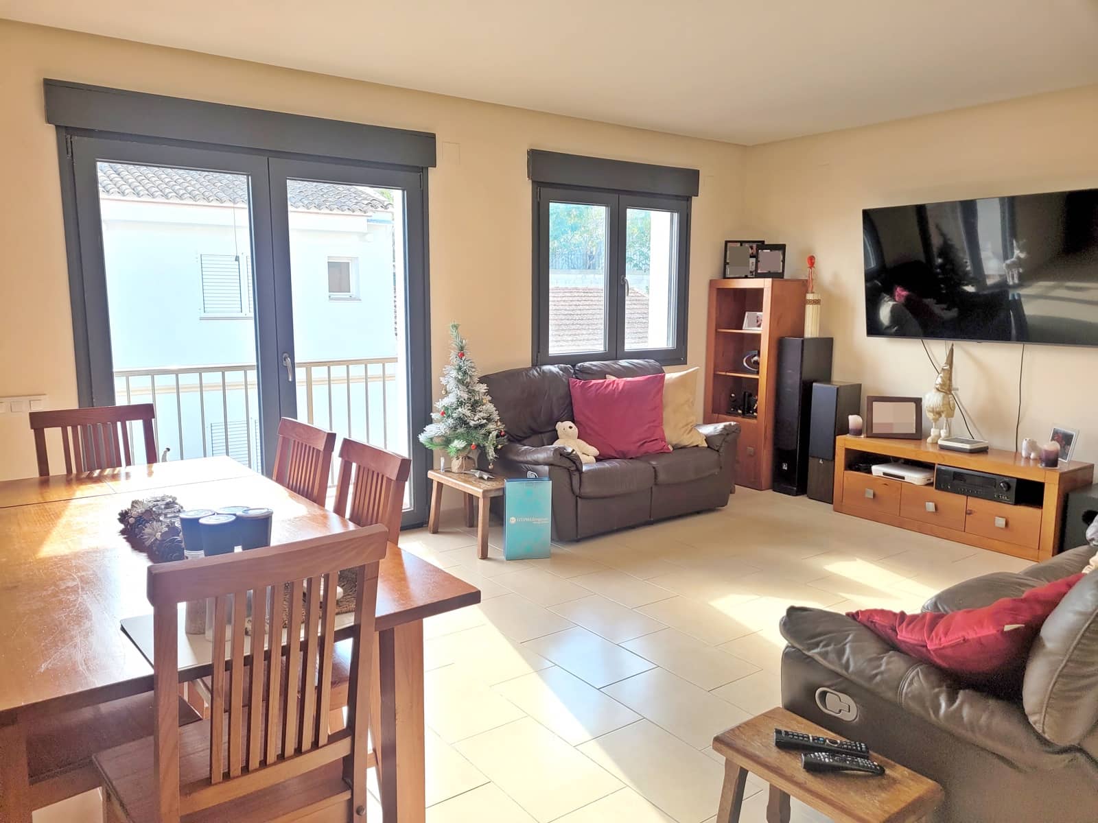 4 makuuhuone Omakotitalo myytävänä paikassa Javea / Xabia mukana 
autotalli - 495 000 € (Ref: 9484926)