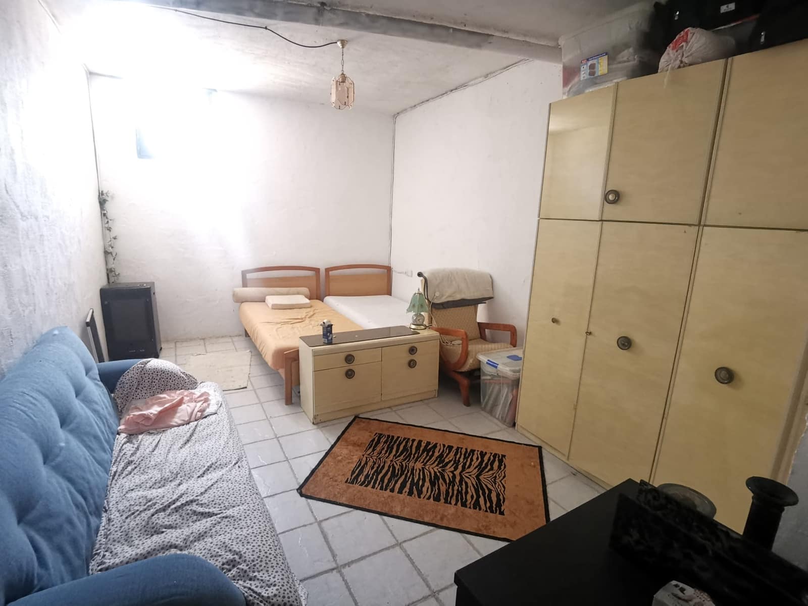 10 bedroom Villa for sale in Ondara with garage - € 800,000 (Ref: 9484929)