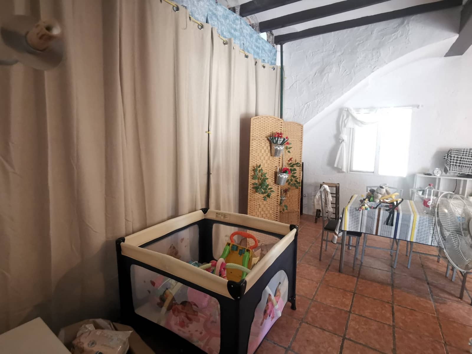 10 bedroom Villa for sale in Ondara with garage - € 800,000 (Ref: 9484929)