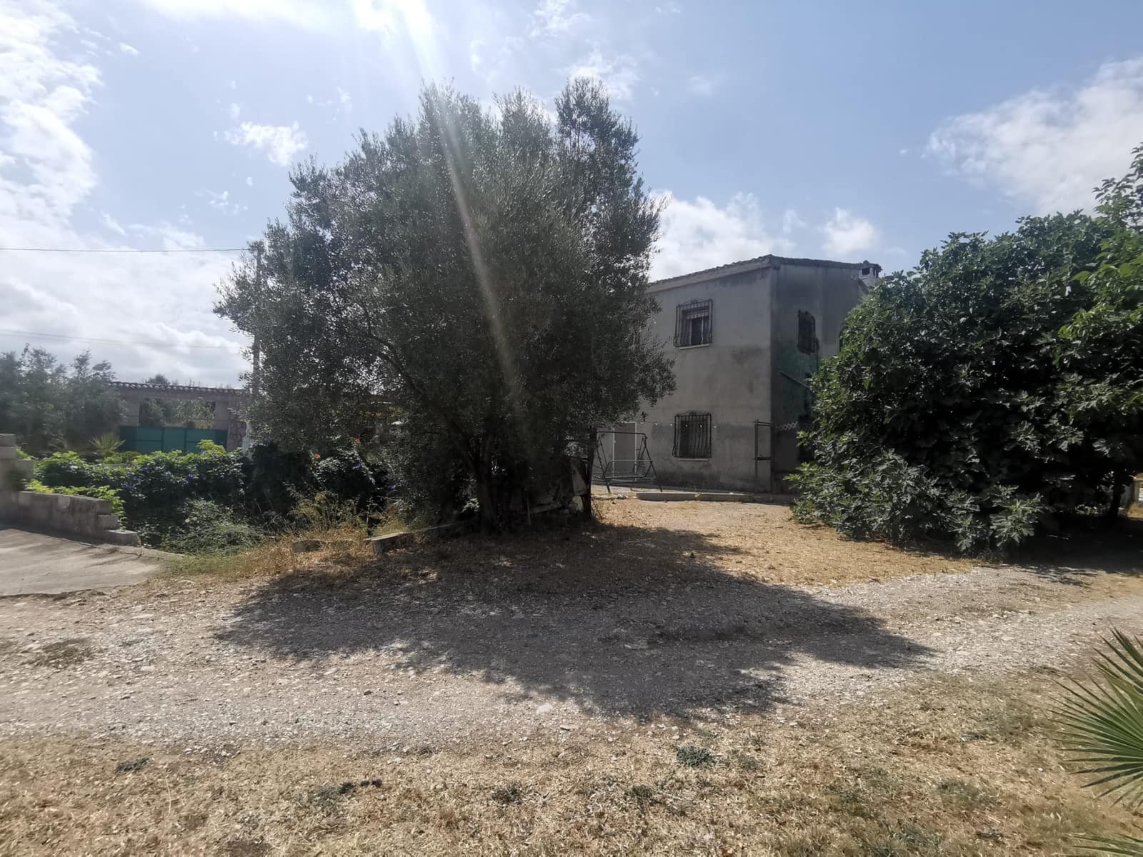 10 bedroom Villa for sale in Ondara with garage - € 800,000 (Ref: 9484929)