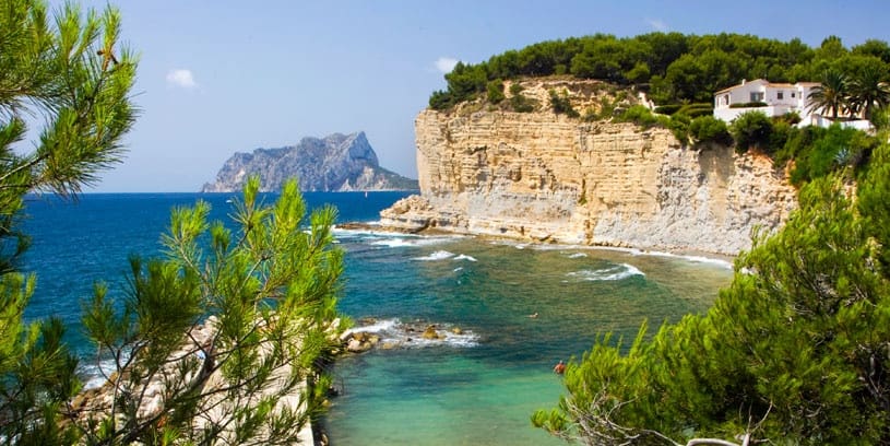 4 bedroom Villa for sale in Moraira with garage - € 1,690,000 (Ref: 9484933)