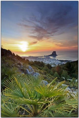 4 bedroom Villa for sale in Oltamar - Cucarres, Calpe / Calp with garage - € 1,850,000 (Ref: 9484938)