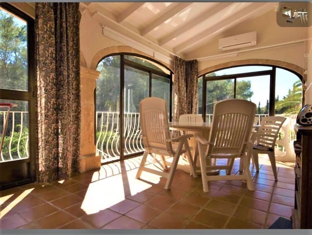 3 chambre Maison de Ville à vendre à Centro ciudad, Javea / Xàbia avec garage - 630 000 € (Ref: 9484939)