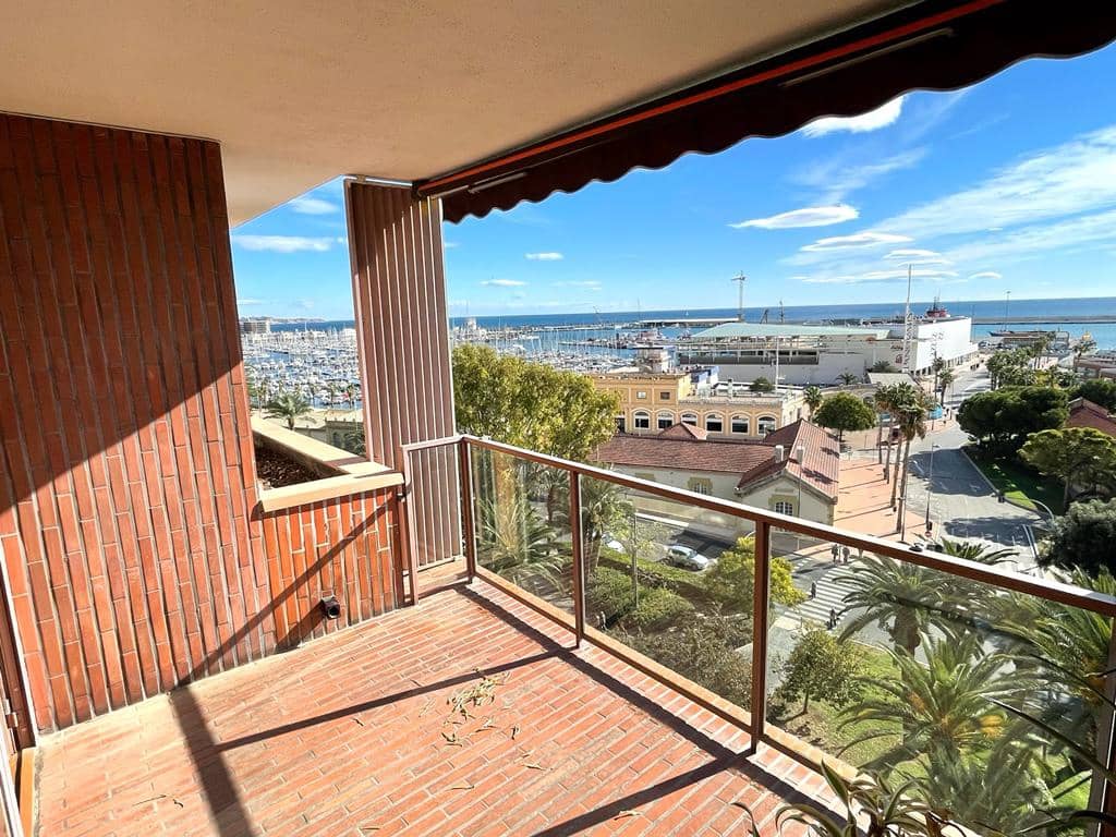 Ático de 5 habitaciones en Alicante / Alacant ciudad en venta con garaje - 799.000 € (Ref: 9484940)