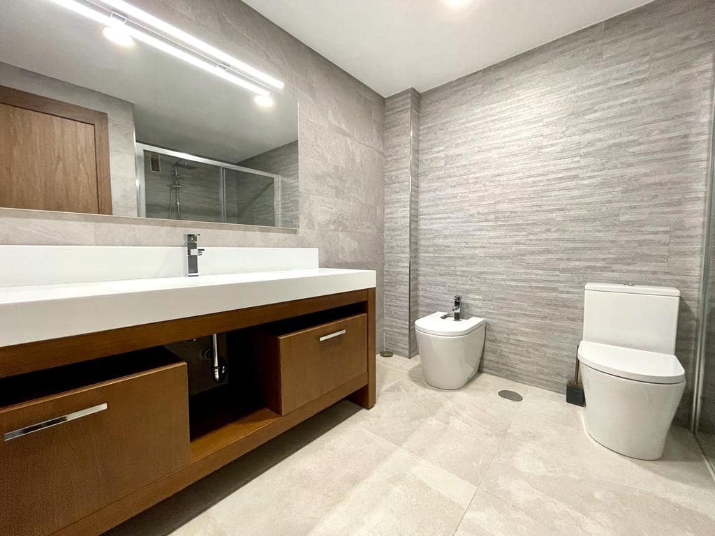 Ático de 5 habitaciones en Alicante / Alacant ciudad en venta con garaje - 799.000 € (Ref: 9484940)