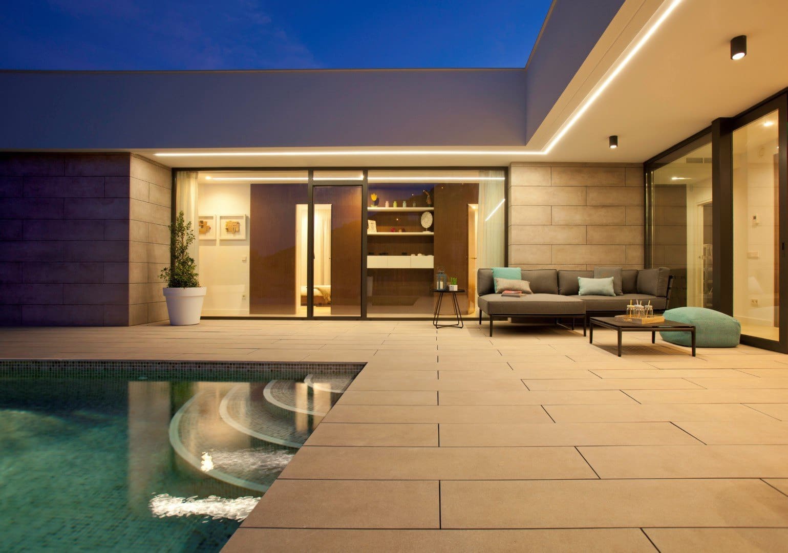 3 bedroom Villa for sale in Benitachell / Benitatxell with garage - € 940,000 (Ref: 9484946)