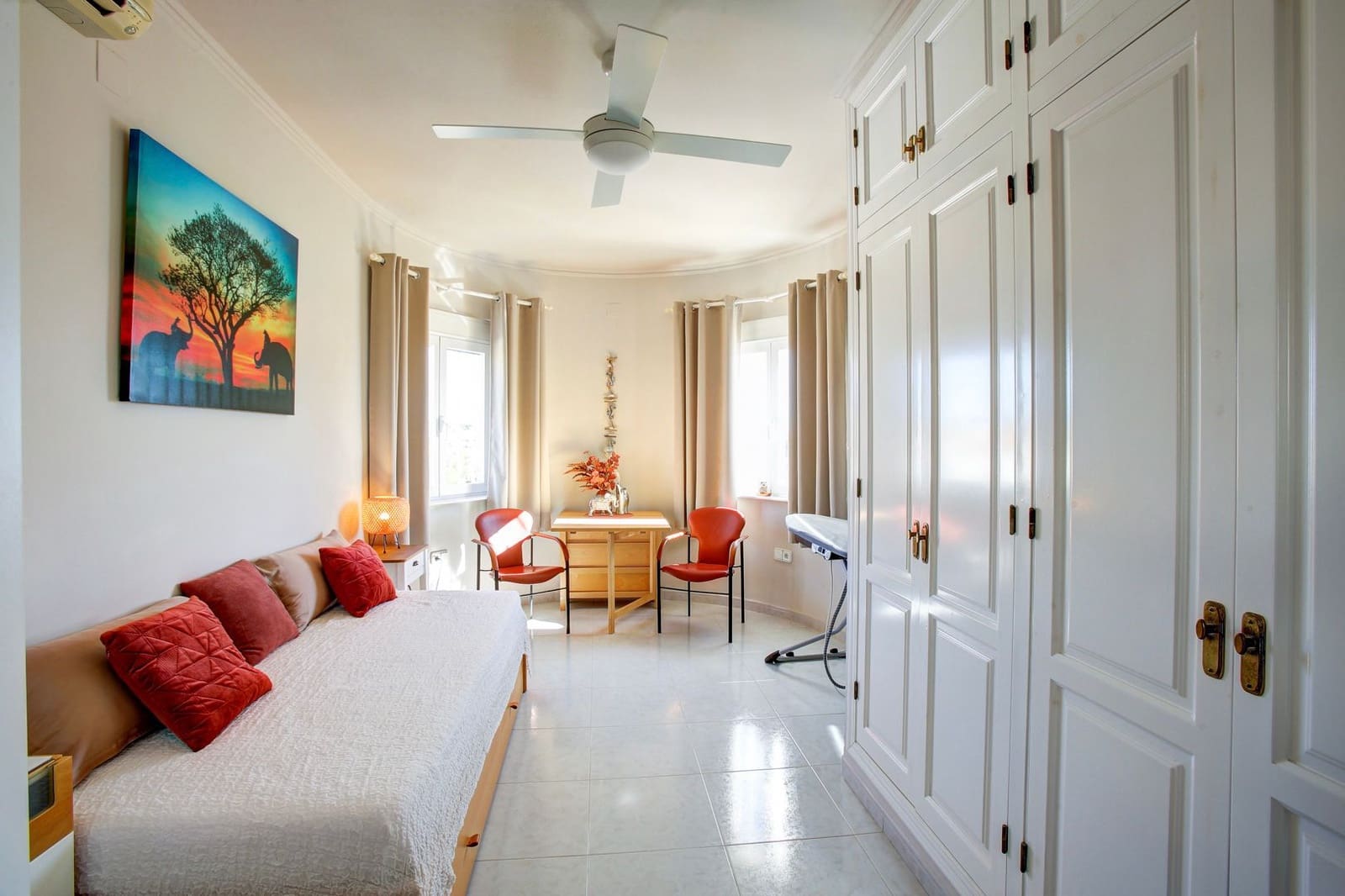 Chalet de 4 habitaciones en Calpe / Calp en venta con garaje - 870.000 € (Ref: 9516354)