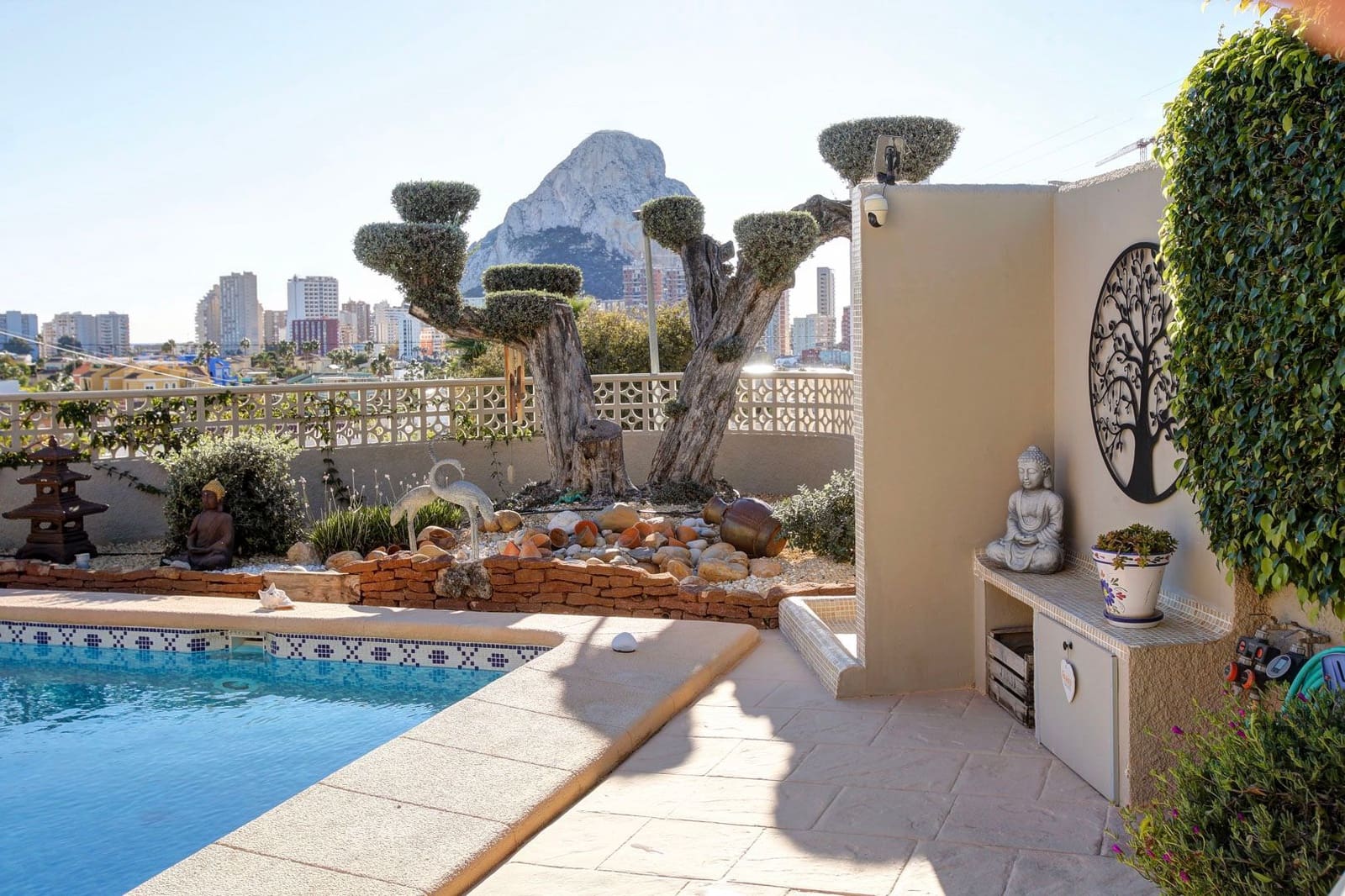 Chalet de 4 habitaciones en Calpe / Calp en venta con garaje - 870.000 € (Ref: 9516354)