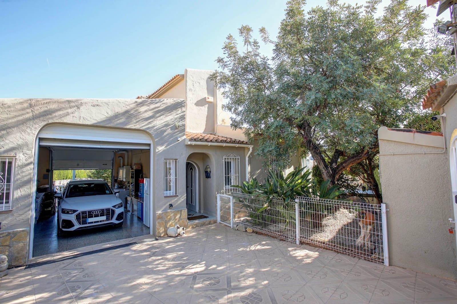 Chalet de 4 habitaciones en Calpe / Calp en venta con garaje - 870.000 € (Ref: 9516354)