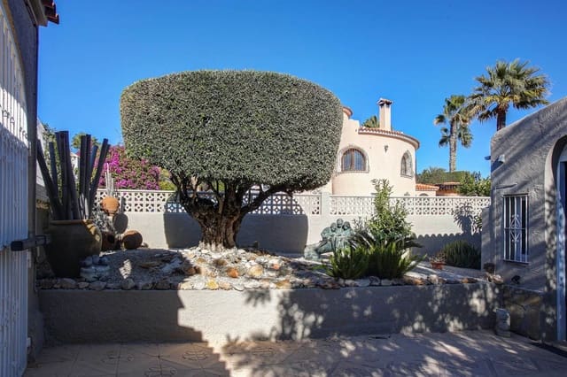 Chalet de 4 habitaciones en Cometa - Carrió, Calpe / Calp en venta con garaje - 870.000 € (Ref: 9516354)