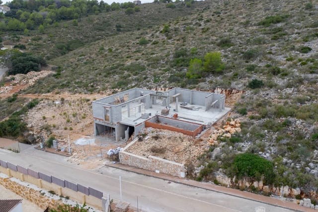 3 soveværelse Villa til salg i Benitachell / Benitatxell med garage - € 995.000 (Ref: 9516355)