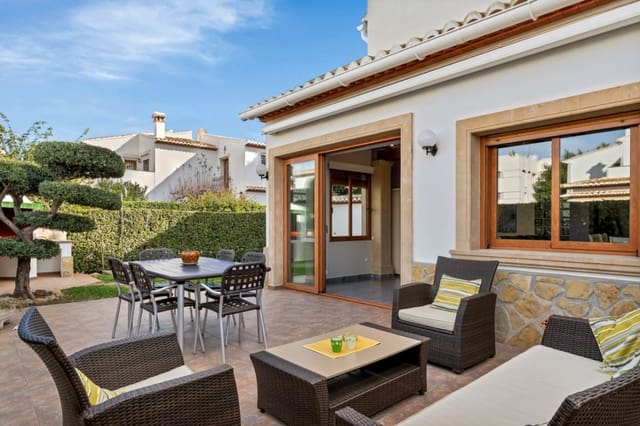 Chalet de 4 habitaciones en Javea / Xàbia en venta con garaje - 1.160.000 € (Ref: 9516356)