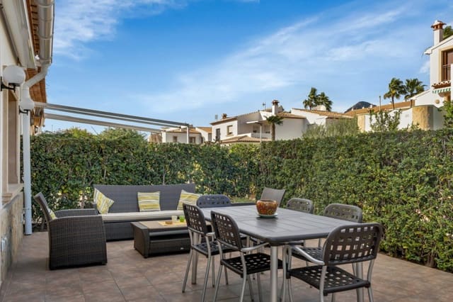 Chalet de 4 habitaciones en Javea / Xàbia en venta con garaje - 1.160.000 € (Ref: 9516356)