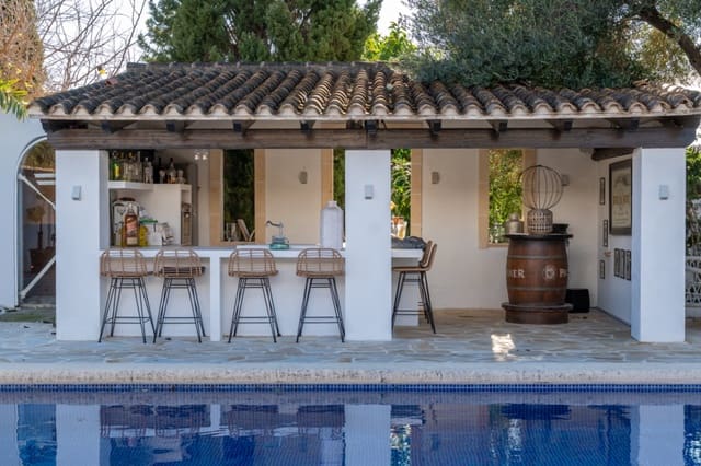 5 slaapkamer Villa te koop in Centro Urbano, Dénia met garage - € 1.550.000 (Ref: 9516357)