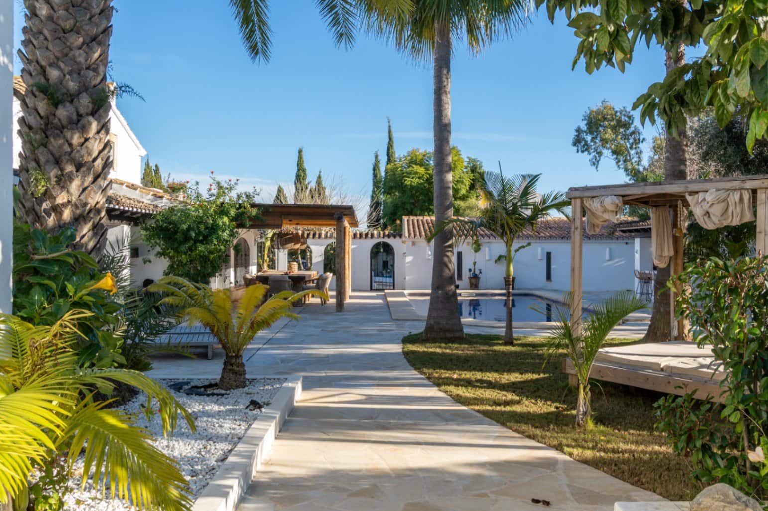 5 slaapkamer Villa te koop in Denia met garage - € 1.550.000 (Ref: 9516357)