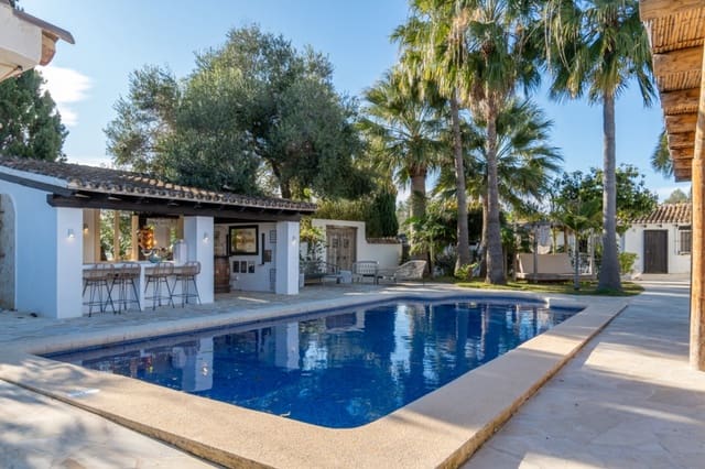 5 slaapkamer Villa te koop in Centro Urbano, Dénia met garage - € 1.550.000 (Ref: 9516357)