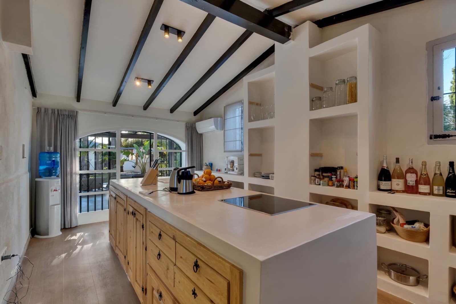 5 slaapkamer Villa te koop in Denia met garage - € 1.550.000 (Ref: 9516357)