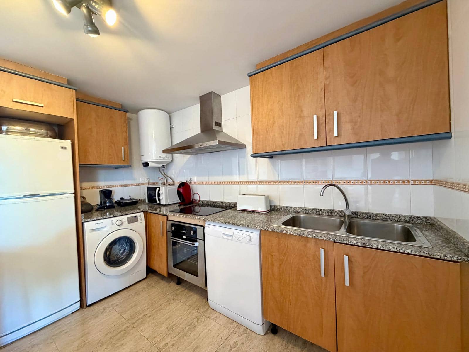 2 soveværelse Strandlejlighed til salg i Javea / Xabia med garage - € 469.000 (Ref: 9516370)