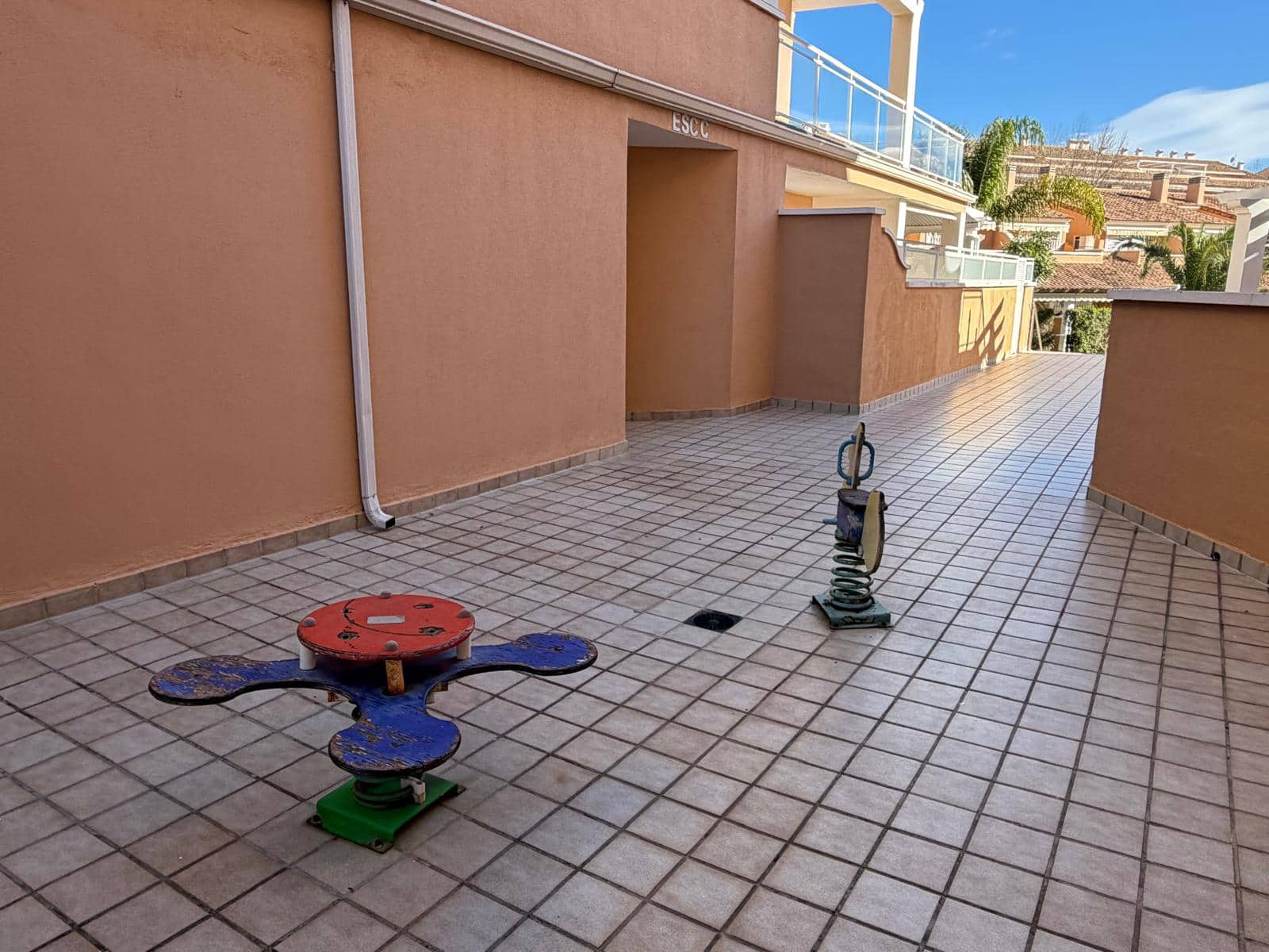 2 soveværelse Strandlejlighed til salg i Javea / Xabia med garage - € 469.000 (Ref: 9516370)