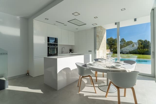 3 slaapkamer Villa te koop in Finestrat Pueblo, Finestrat met garage - € 790.000 (Ref: 9529007)