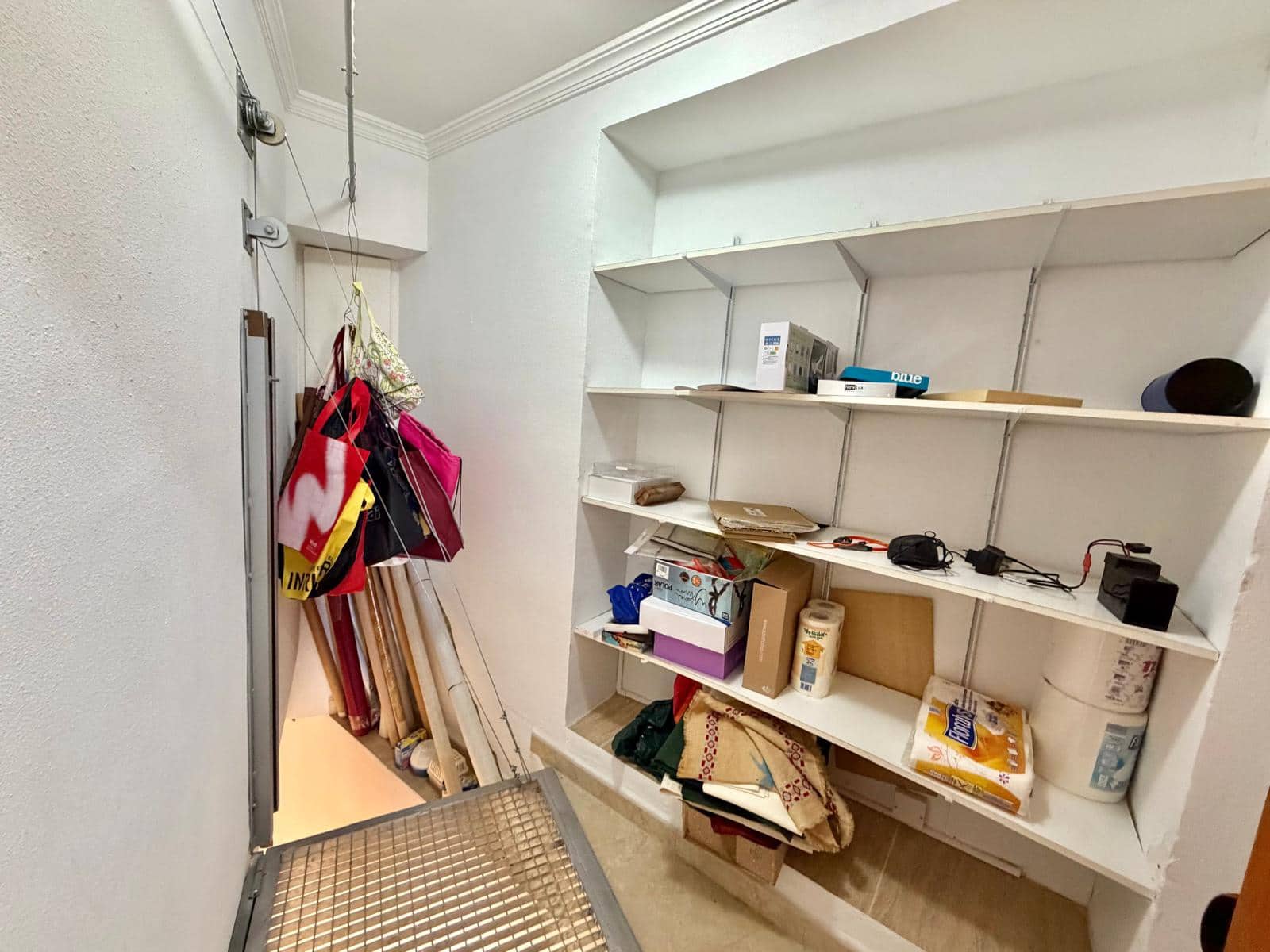 8 Zimmer Villa zu verkaufen in Pedreguer mit Garage - 975.000 € (Ref: 9563958)